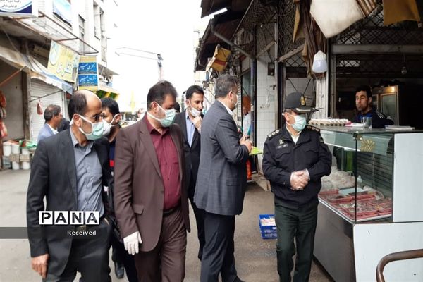 بازدید استاندار از اجرای فاصله‌گذاری اجتماعی در قائم شهر