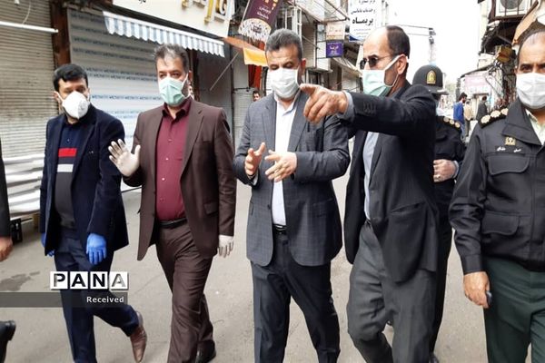 بازدید استاندار از اجرای فاصله‌گذاری اجتماعی در قائم شهر