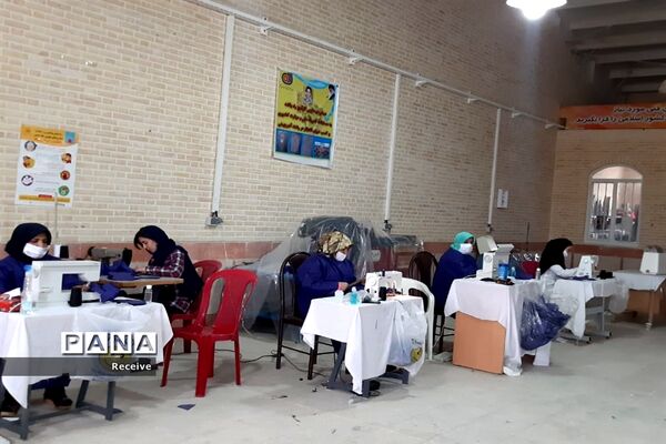 تولید ماسک و محلول ضدعفونی در مدارس فارس
