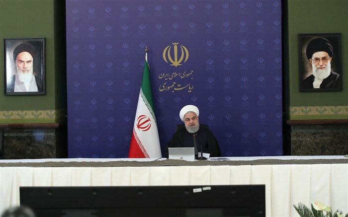 روحانی: به زودی در تولید کیت‌های آزمایشگاهی کرونا خودکفا می‌شویم