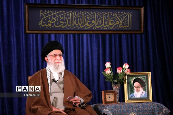 سخنرانی تلویزیونی  رهبر انقلاب اسلامی به مناسبت ولادت حضرت امام زمان(عج)