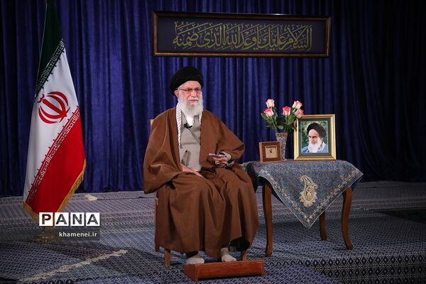 سخنرانی تلویزیونی  رهبر انقلاب اسلامی به مناسبت ولادت حضرت امام زمان(عج)