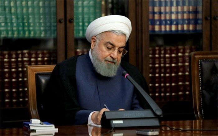 روحانی درگذشت مادر شهیدان درویش را تسلیت گفت