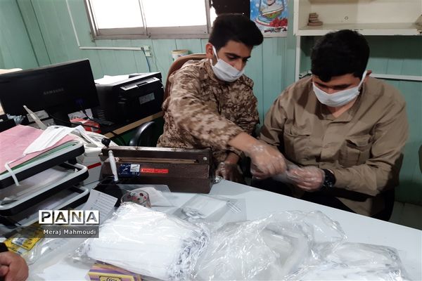 توزیع اقلام بهداشتی در اداره آموزش و پرورش شهرقدس