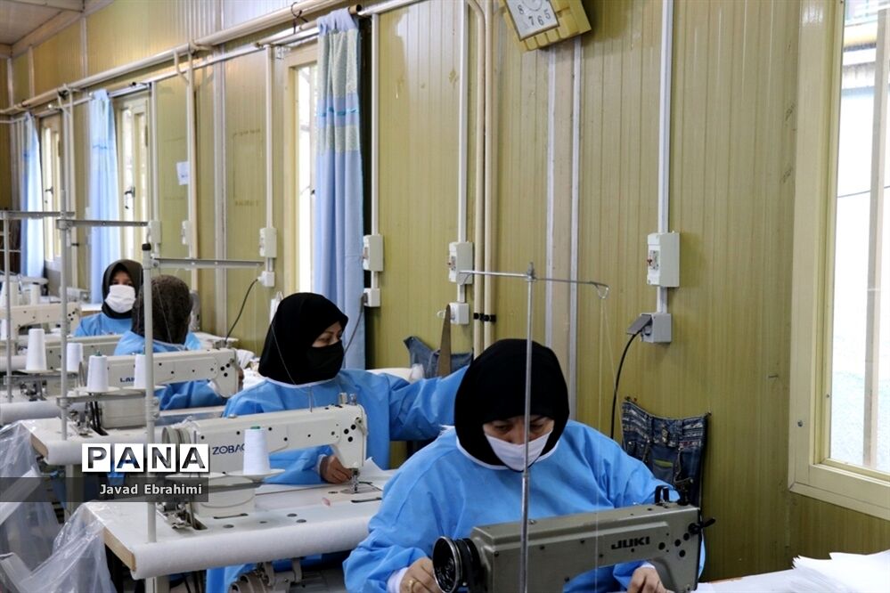 تولید ماسک در آموزشگاه ایثارگران ناحیه 4 مشهد