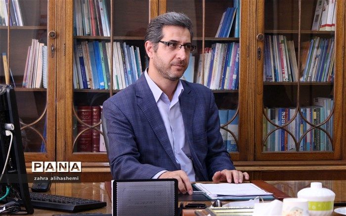 شهریاری: با روش های خلاقانه آموزش در نهضت سواد آموزی جریان دارد