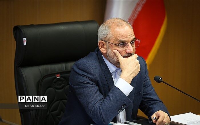 حاجی میرزایی: امتحانات حضوری خردادماه پابرجاست