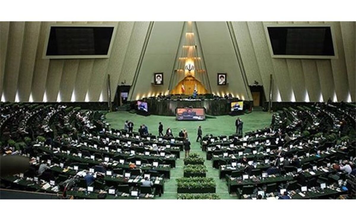 نمایندگان مجلس خواستار تجدید نظر در حداقل دستمزد تعیین شده کارگران شدند