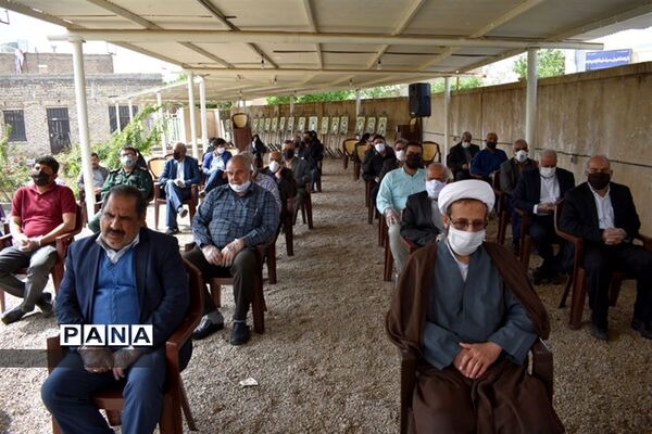 نشست مجمع خیرین جهادگر بسیجی بهاباد