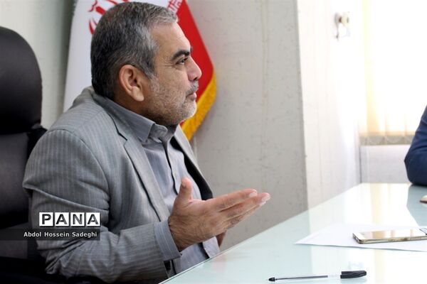 جلسه تولید محتوای پرورشی و فرهنگی شبکه آموزشی دانش آموزی شاد استان بوشهر