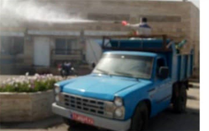 ضدعفونی و پاکسازی اماکن عمومی و معابر شهری خارگ  انجام شد