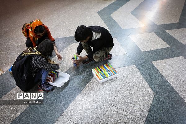 روزهای کرونایی  در مترو تهران