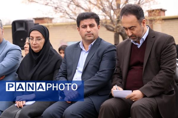 آیین افتتاح زمین چمن مصنوعی هنرستان مهندس موفقیان نظرآباد