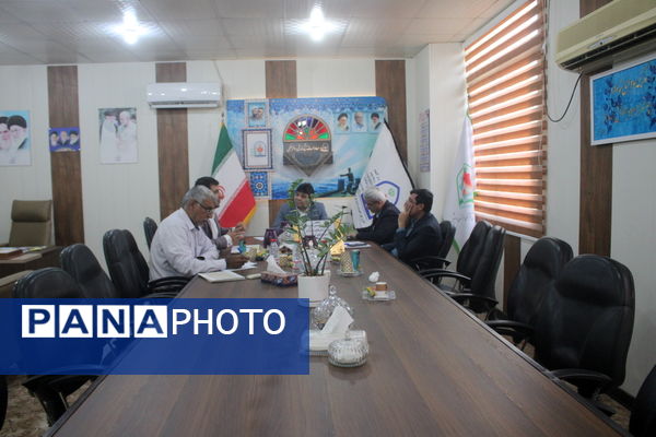 نشست هم‌اندیشی معاونت پرورشی و فرهنگی و مدیران اردوگاه‌های استان بوشهر