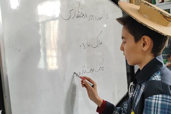 گرامیداشت روز درختکاری در دبستان امام حسن مجتبی(ع) رودهن 