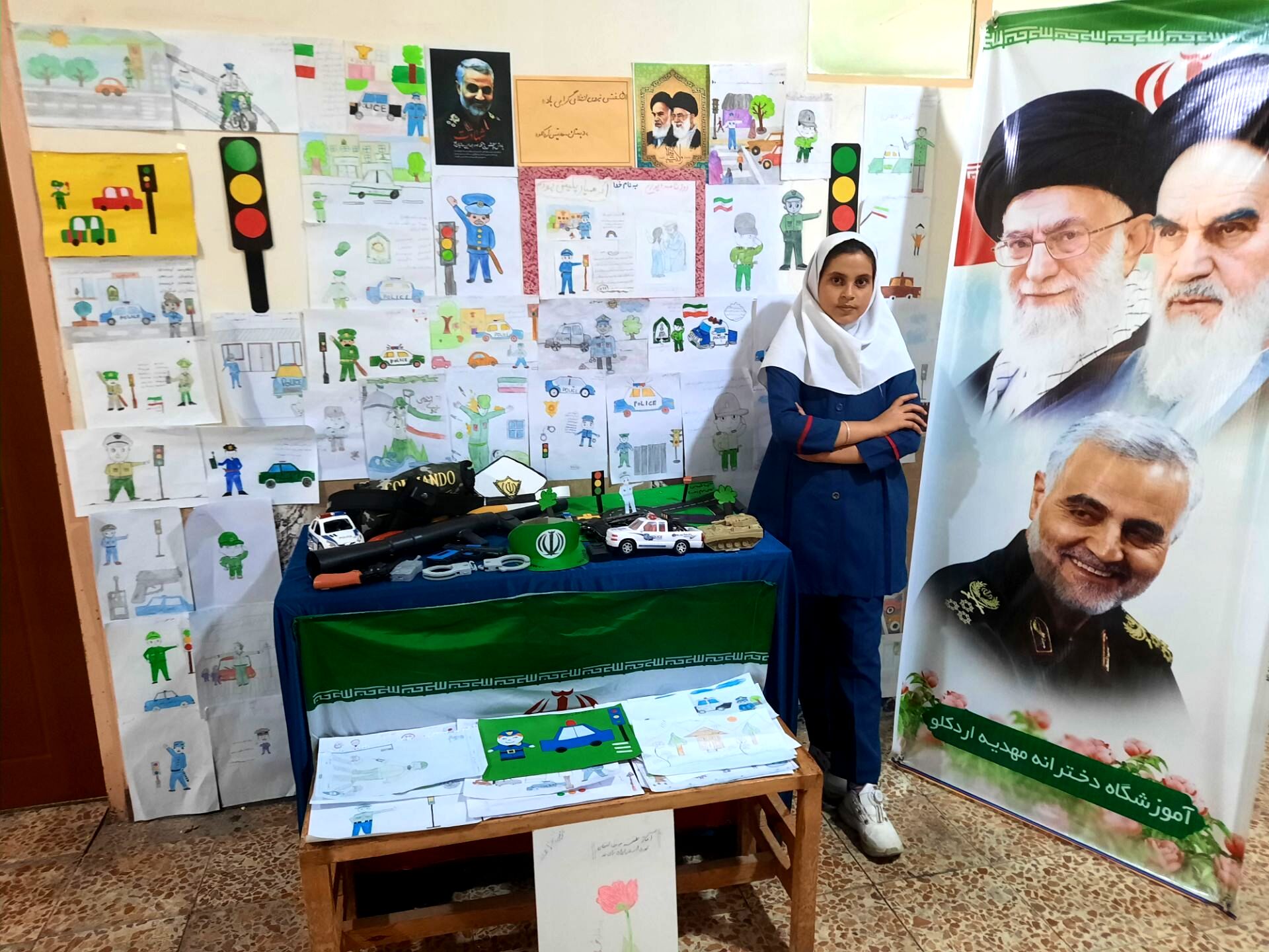 نمایشگاه‌هایی برای قدردانی از غیور مردان در مدارس مرند
