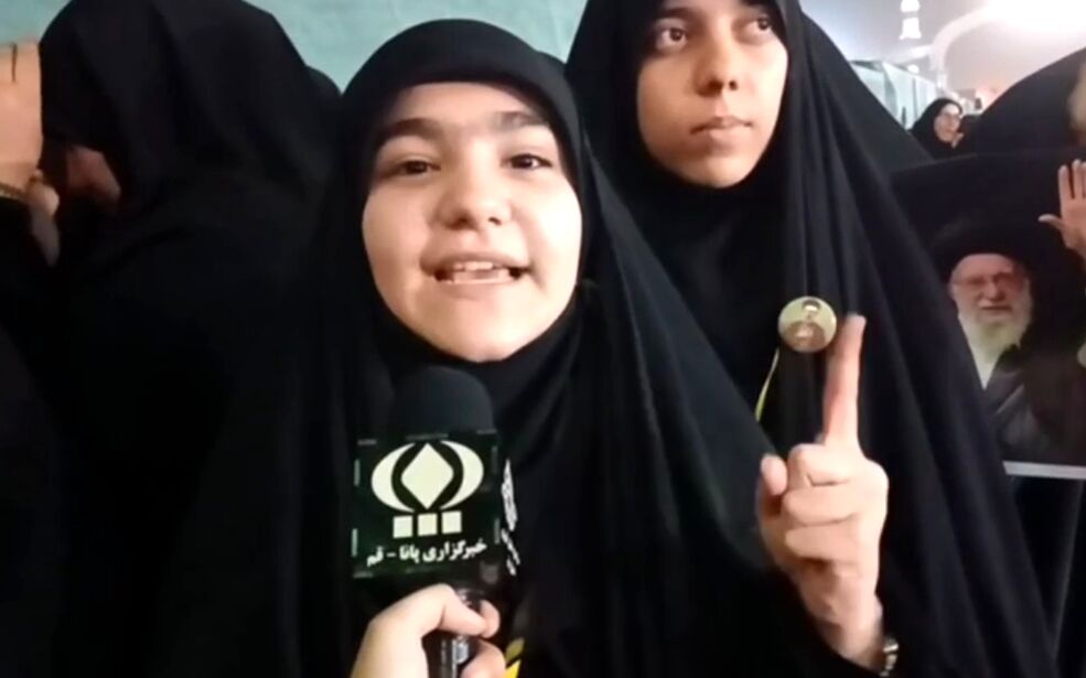 هر کدام از ما یک مدافع رهبر هستیم