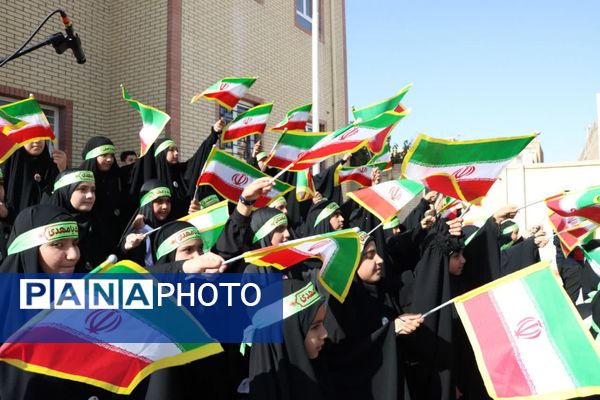 افتتاح طرح‌های آموزشی و عمرانی در یزد با حضور وزیر آموزش و پرورش 