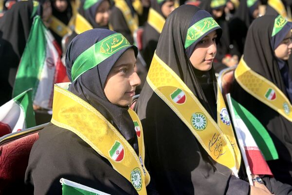 نسل ما، قامتِ استکبار و استعمار شکن است! 