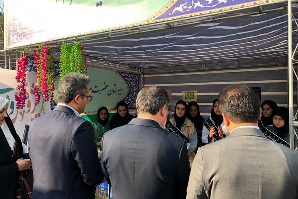آیین نواختن زنگ پژوهش در ناحیه دو شهرری 