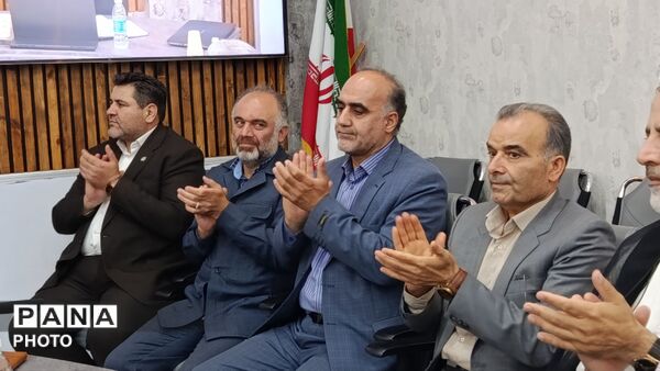 آیین تجلیل از معلمان برگزیده جشنواره الگوهای برتر استان خراسان رضوی
