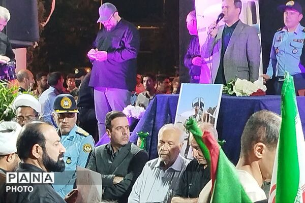 تشییع پیکر خلبان شهید مجید کاظمی در شیراز
