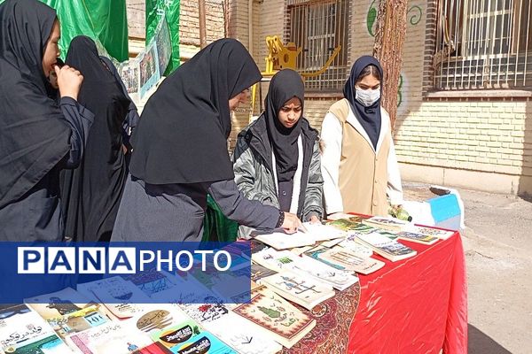  جشن نیمه شعبان در آموزشگاه شهید مجید دهنوی نیشابور 