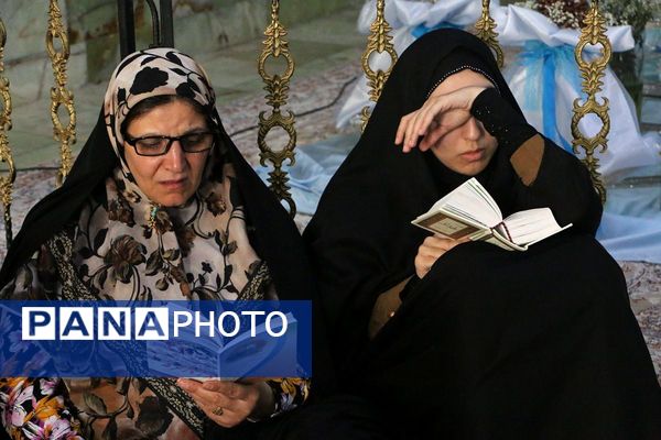 برگزاری مراسم دعای پرفیض روز عرفه و گرامیداشت شهادت مسلم بن عقیل (ع) در شبستان حرم بی بی سکینه (س)