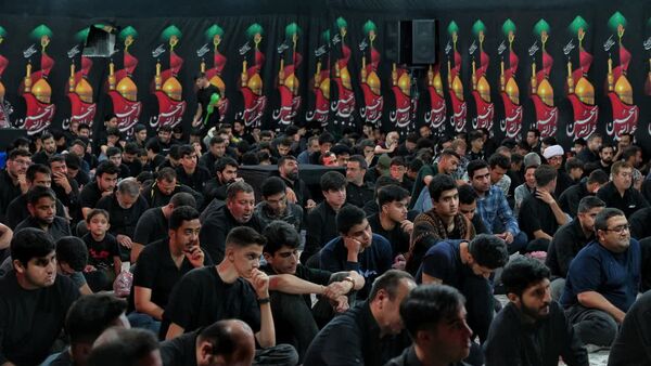 عزاداری شب های محرم در هیات حسین جان بجنورد 
