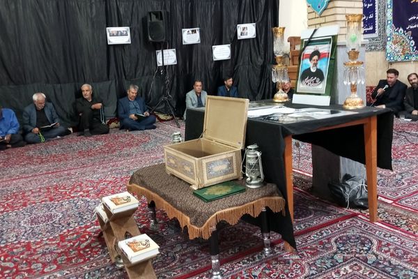 اجتماع مردم در مراسم بزرگداشت شهادت سید‌الشهدا خدمت و شهدا همراه در نصیر شهر