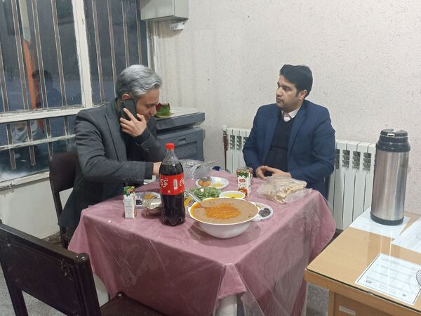 مراسم افطاری در دبیرستان شاهد شهید حمامی