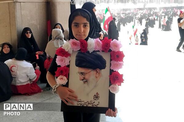 من خود به چشم خویشتن دیدم که جانم می رود ...
