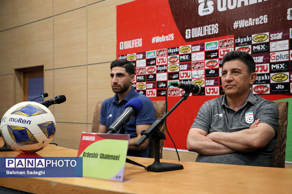 نشست خبری سرمربی تیم های ملی فوتبال ایران و ازبکستان