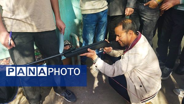 مسابقات تیراندازی یادواره شهدای امنیت دانش آموز نیشابوری 