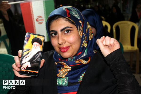 کرمان ؛ بیدارتر و پرشورتر از دیروز 