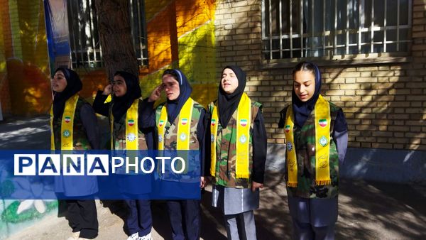 جشن عاطفه‌ها در مدارس اسکو