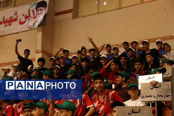 مشعل مسابقات کشوری ورزش دانش‌آموزی در تبریز روشن شد