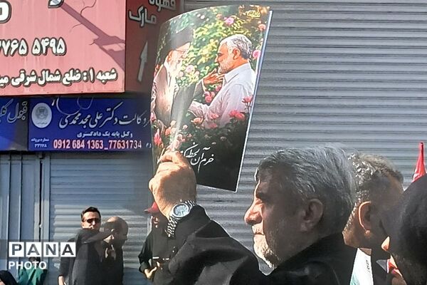 روایت عشق و وفاداری در بدرقه شهدا