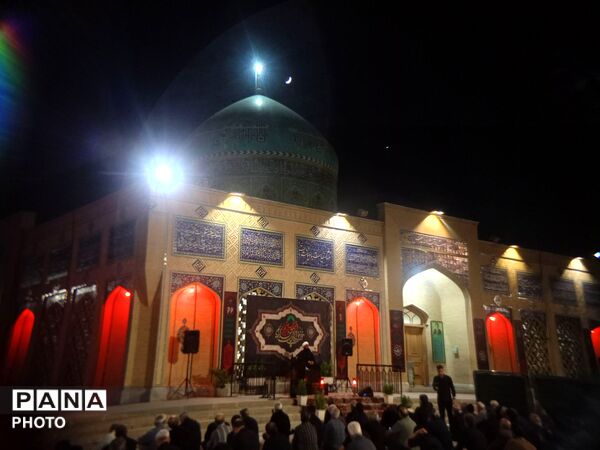 مراسم عزاداری چهارمین شب محرم در زیارتگاه شهید مدرس 