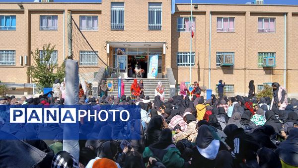 برگزاری جشن هفته تربیت‌بدنی در مدرسه ام‌ابیها 