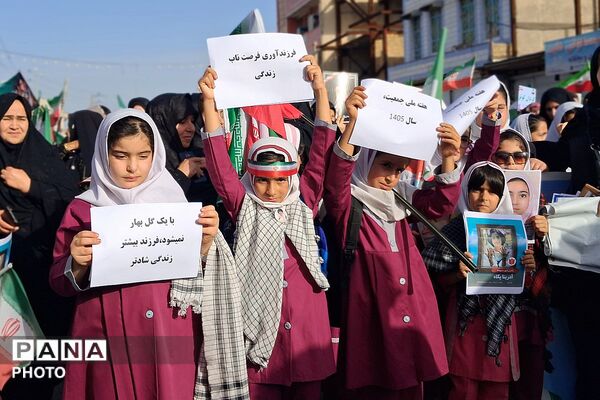 نمایش عظیم اقتدار جان‌فدایان ایران امام رضایی در باشت