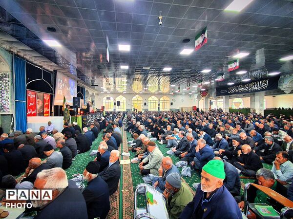 نماز عبادی سیاسی جمعه در شهرستان کاشمر 