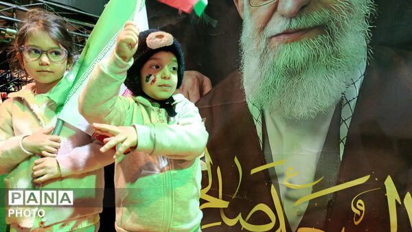 تپش میلیون ها قلب برای ایران