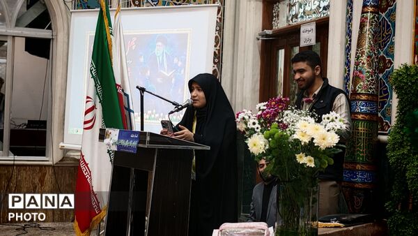 اجتماع فرهنگیان به مناسبت چهلمین شب از شهادت رهبر در نیشابور
