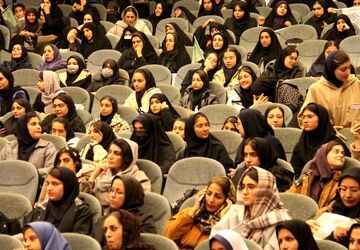 از روایت انقلاب اسلامی تا روایت دانش‌آموزان نخبه استان چهارمحال و بختیاری