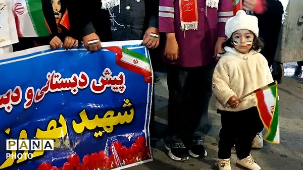 شب‌های تجمع مردمی در بناب با شور دانش‌آموزی