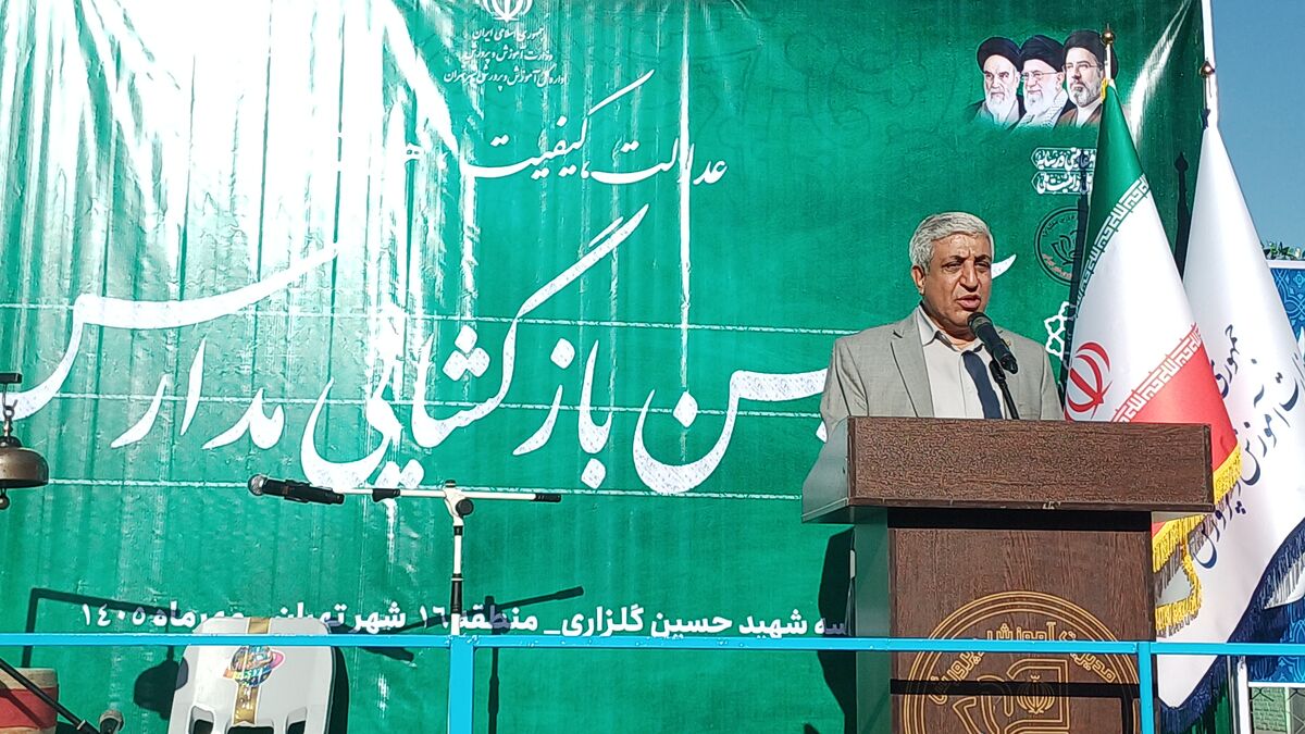 در راه شهدا گام برداریم و با علم و اخلاق، سربلندی کشور را رقم بزنیم