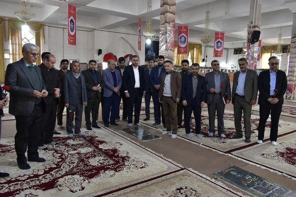 تجدید میثاق گزینشگران و اعضای هسته گزینش کهگیلویه و بویراحمد با آرمان‌های والای شهدا به مناسبت فرا رسیدن هفته گزینش