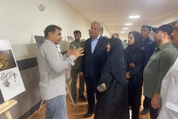 معاون رئیس‌جمهور از موزه شهر سوخته بازدید کرد