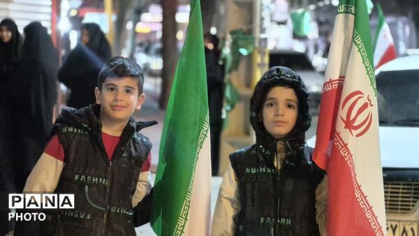 تصویرِ  وفاداری دهه نودی‌ها